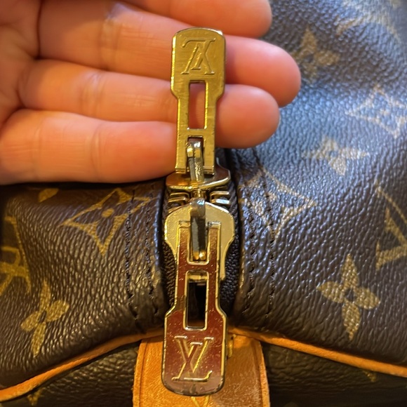 Louis Vuitton Keepall 45 - Picture 10 of 13